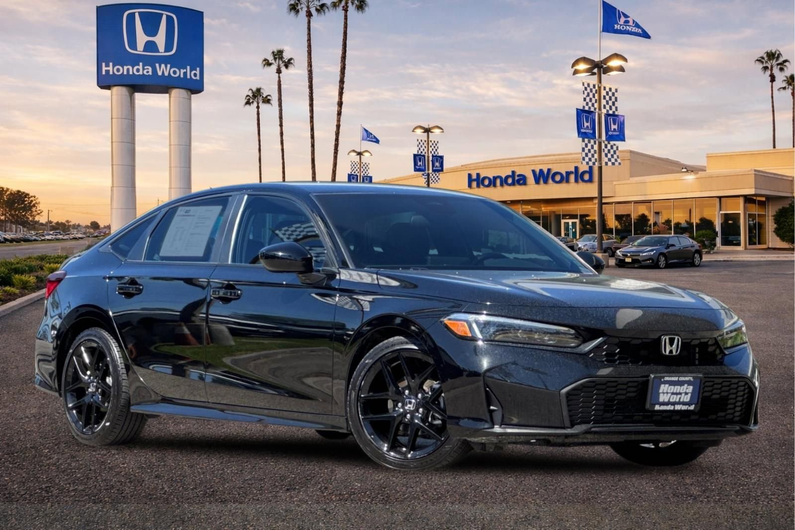 Used 2025 Honda Civic Sport image 2