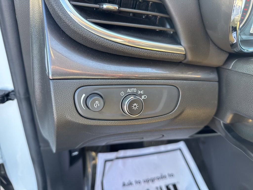 Certified 2022 Buick Encore Preferred w/ Safety Package image 16