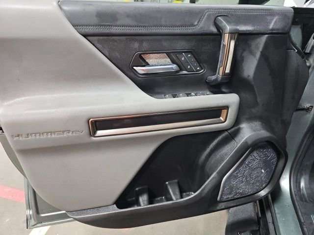 Used 2024 GMC Hummer EV 3X image 22
