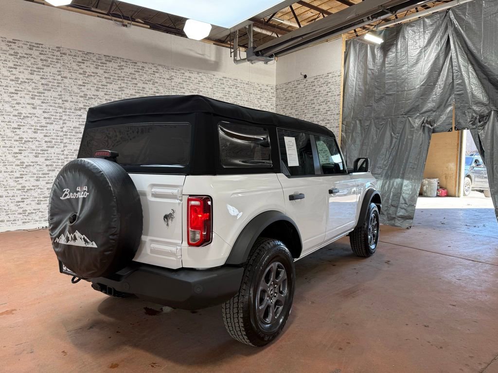 Used 2024 Ford Bronco Big Bend image 7