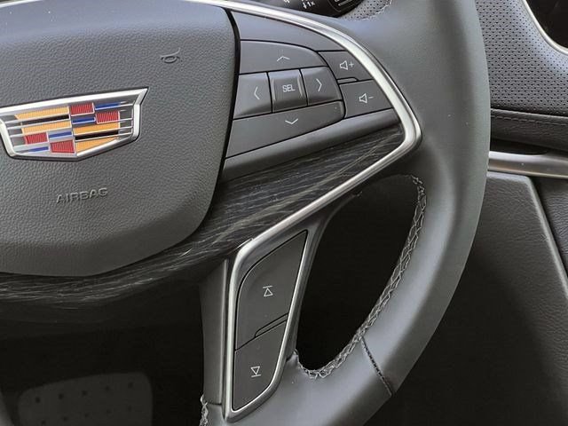 New 2026 Cadillac XT5 Premium Luxury w/ LPO, Floor Liner Package FWD image 15