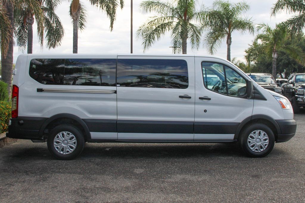 Used 2018 Ford Transit 350 XLT RWD image 11