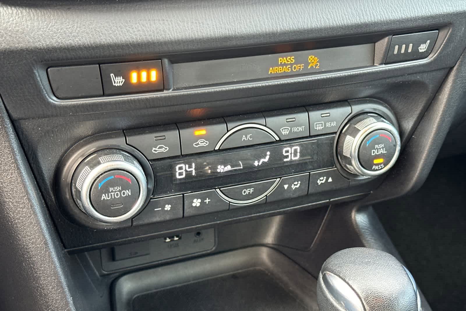 Used 2017 MAZDA MAZDA3 Grand Touring image 19