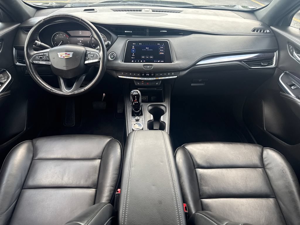 Certified 2023 Cadillac XT4 Luxury w/ Cold Weather Package AWD/4WD image 10