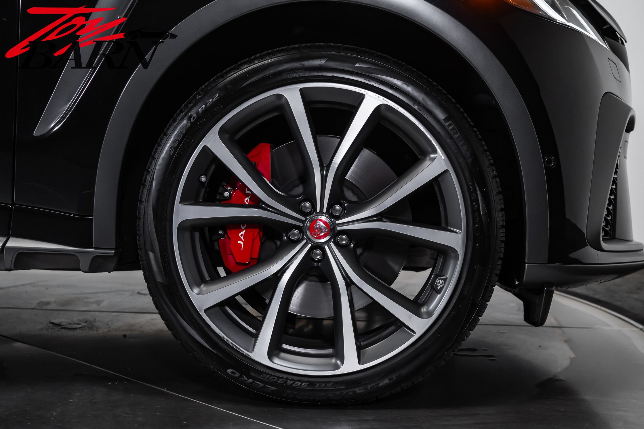 Used 2021 Jaguar F-PACE SVR AWD/4WD image 13