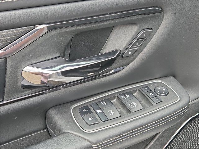 Used 2023 RAM 1500 Limited w/ Body Color Bumper Group AWD/4WD image 28