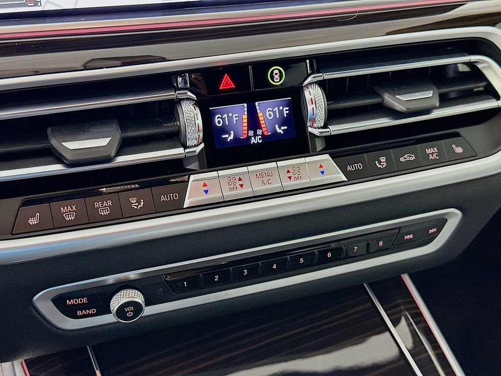 Used 2023 BMW X5 xDrive40i w/ Premium Package image 15