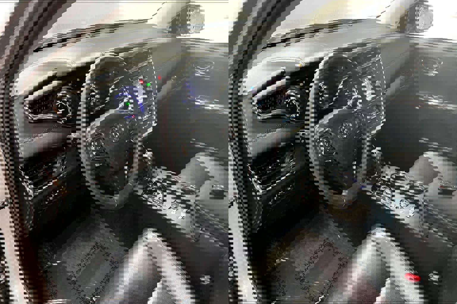 Used 2016 Toyota Avalon Limited w/ Toyota Safety Sense Package image 17