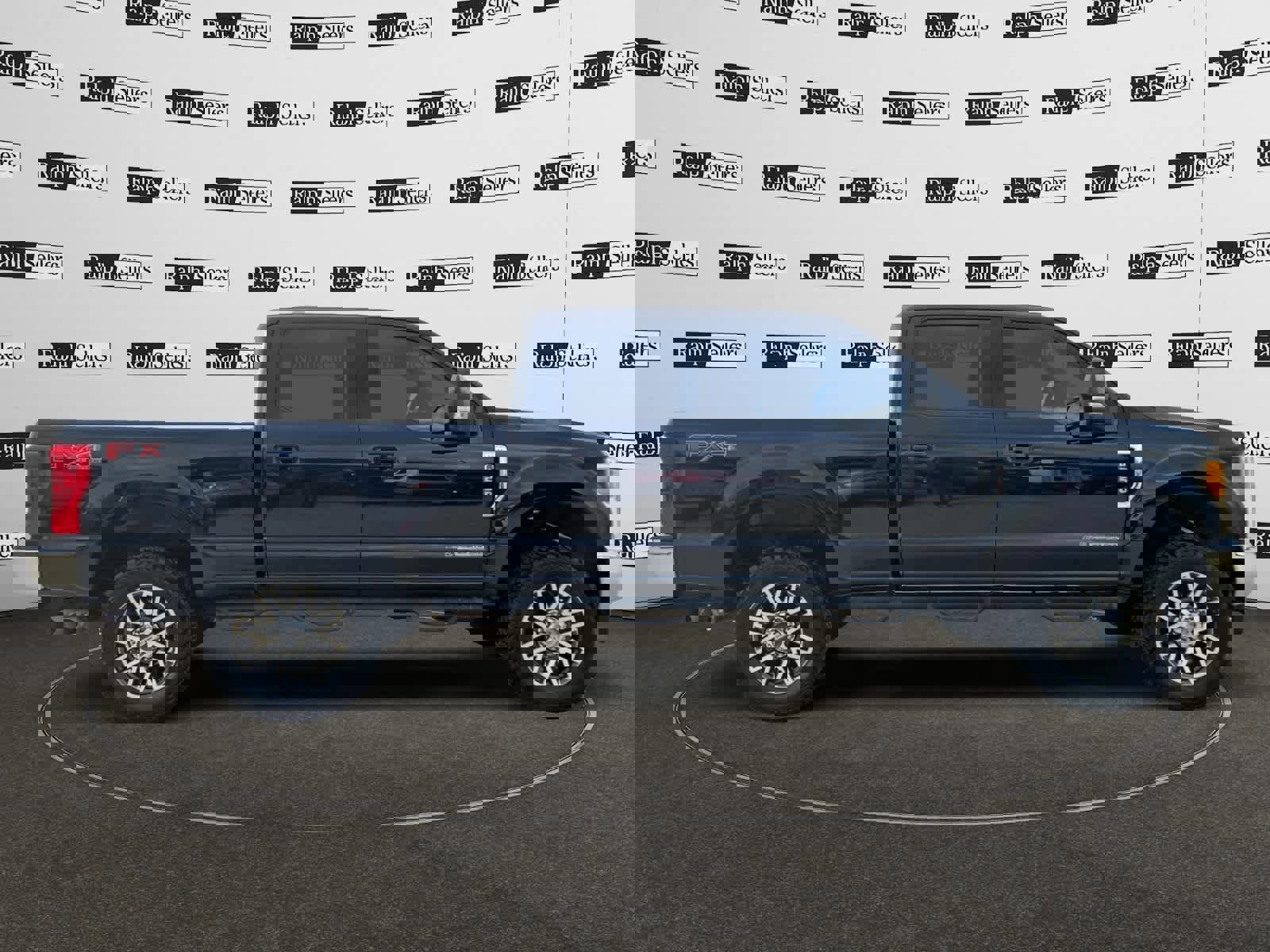 Used 2017 Ford F250 Lariat w/ Lariat Value Package image 7