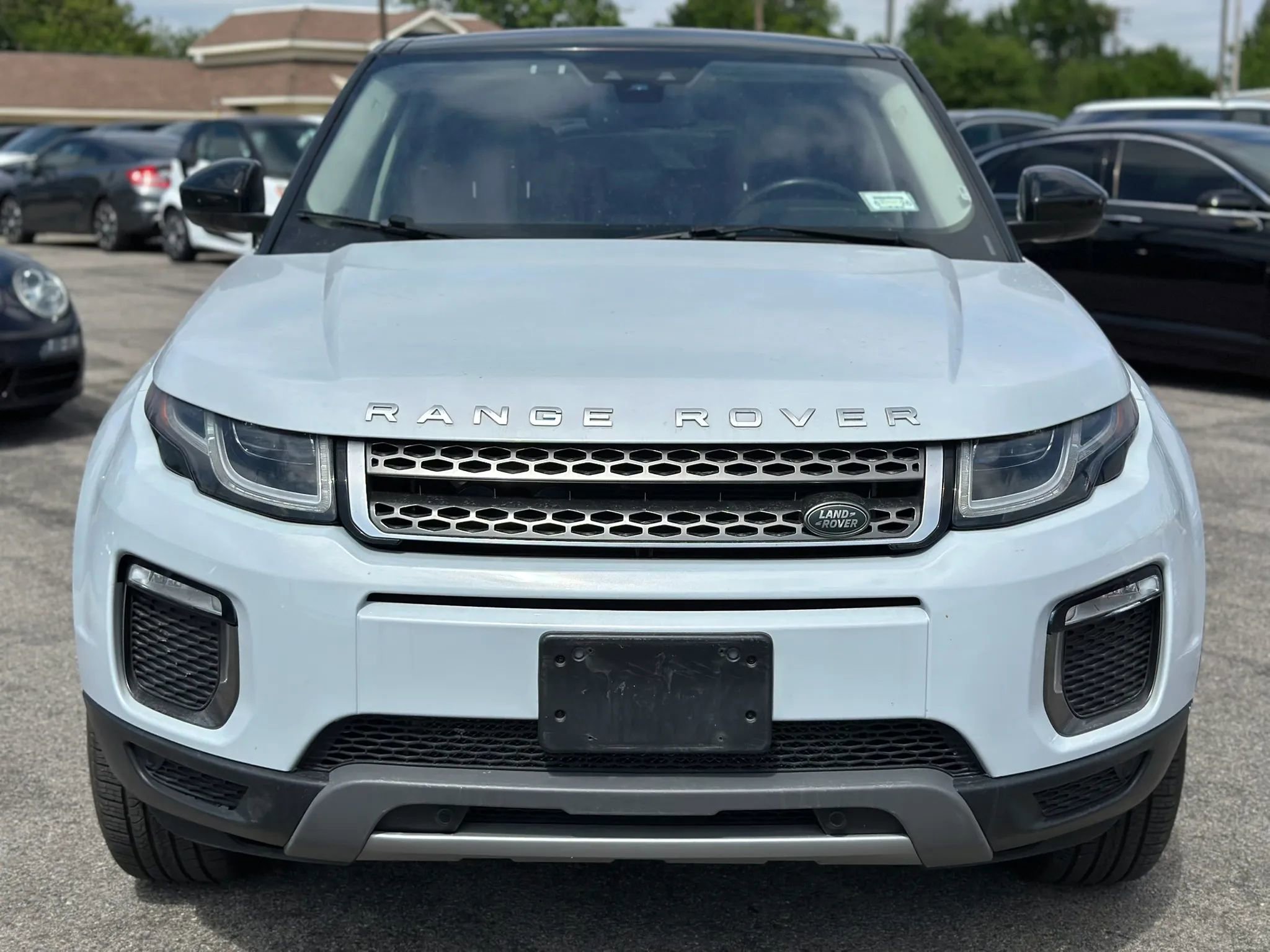 Used 2016 Land Rover Range Rover Evoque HSE AWD/4WD image 3
