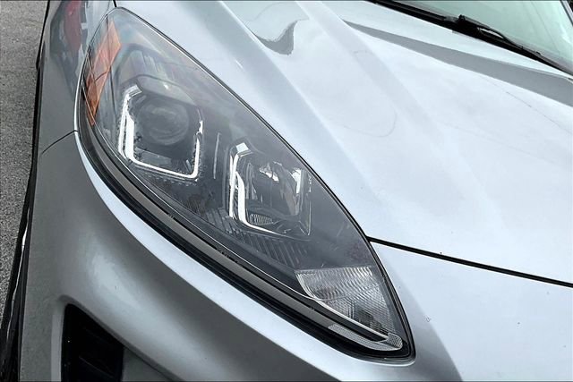 Used 2021 Ford Escape SE image 32