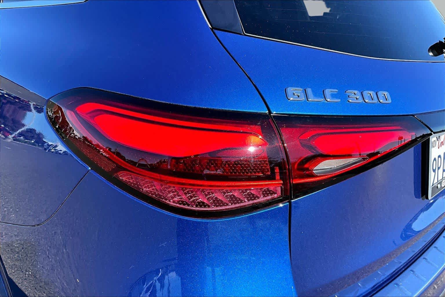 Used 2023 Mercedes-Benz GLC 300 image 28
