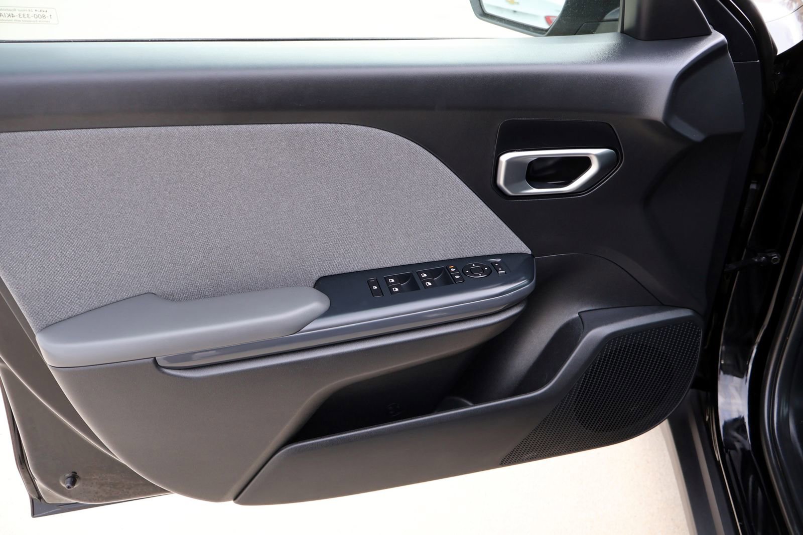 Used 2025 Kia K4 EX image 20