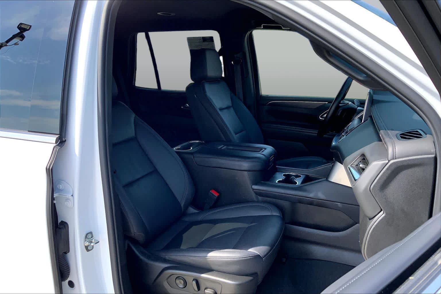 Certified 2024 Chevrolet Tahoe LT RWD image 9