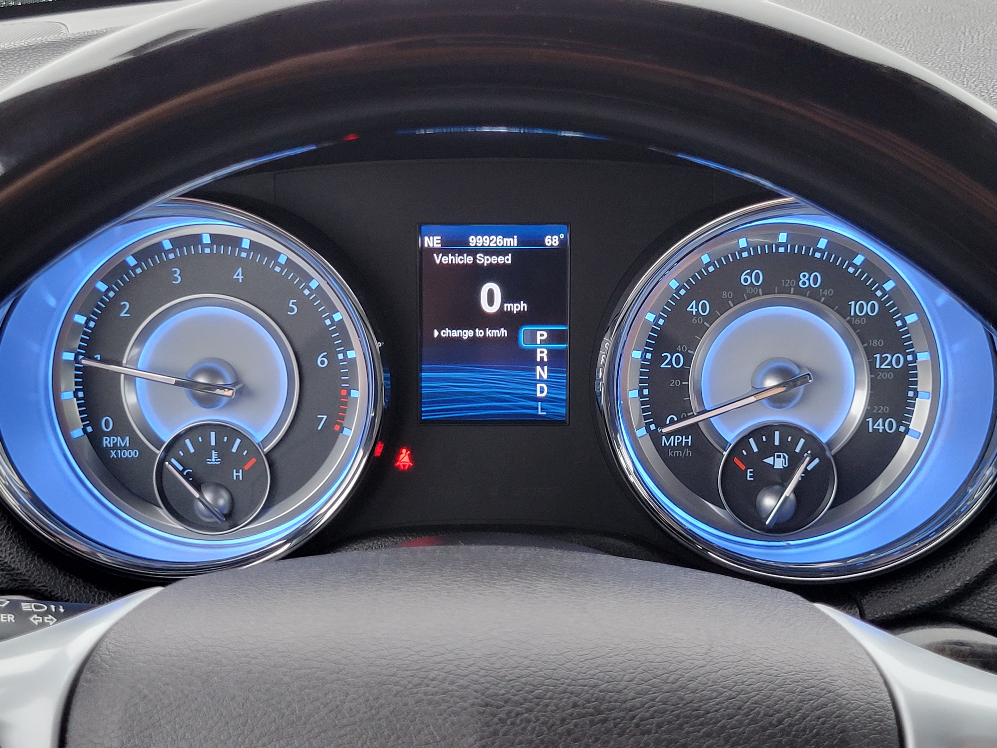 Used 2014 Chrysler 300 C RWD image 10