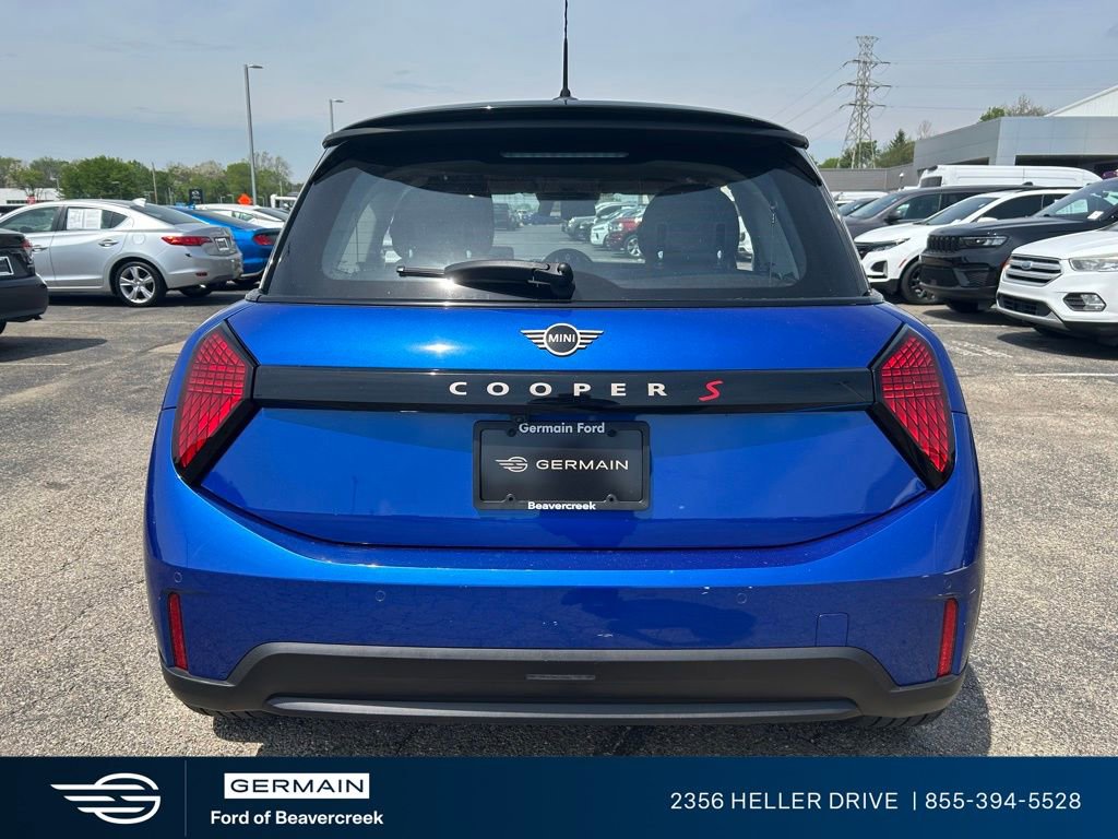 Used 2025 MINI Cooper S FWD image 7