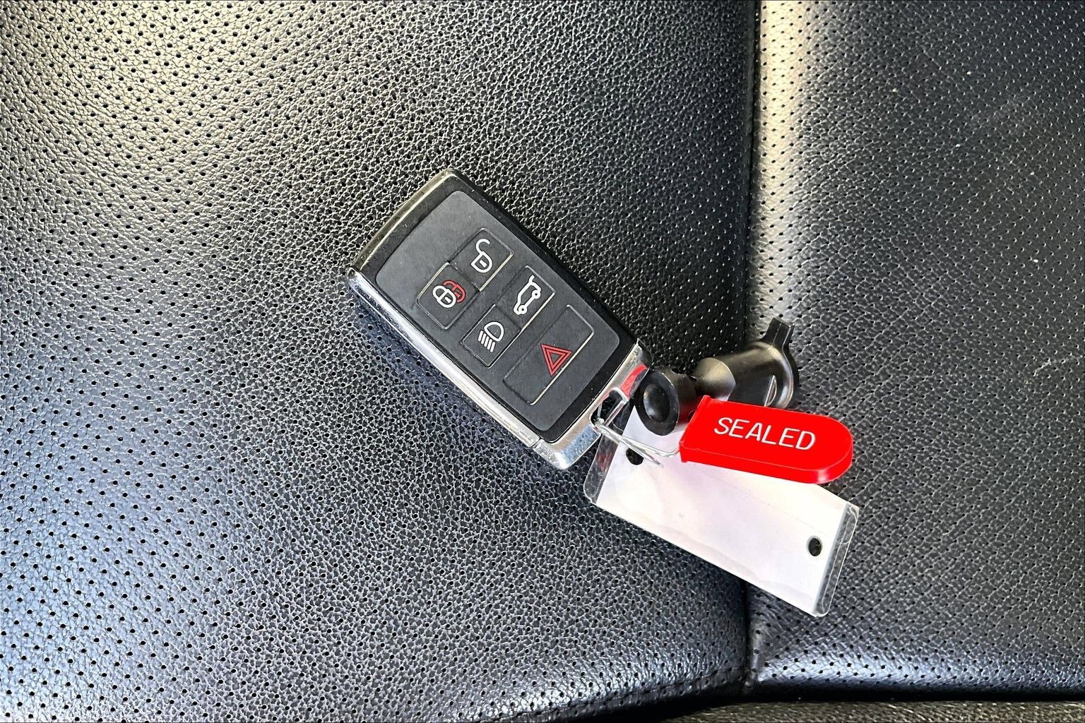 Used 2021 Jaguar F-PACE S image 11