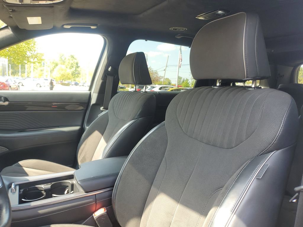 Used 2024 Hyundai Palisade Calligraphy image 11
