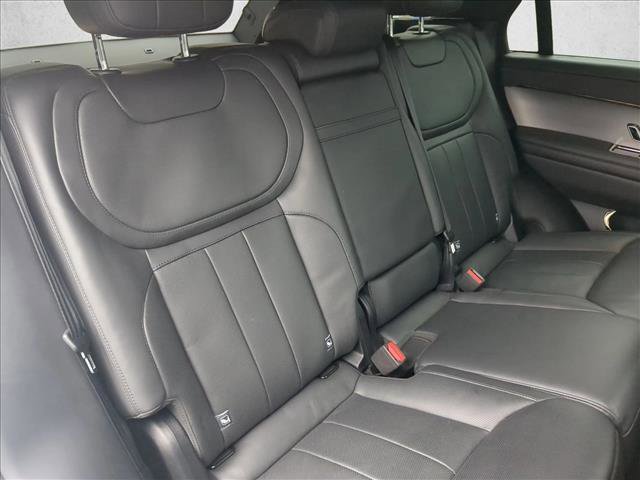 Used 2024 Land Rover Range Rover Sport Dynamic SE image 21