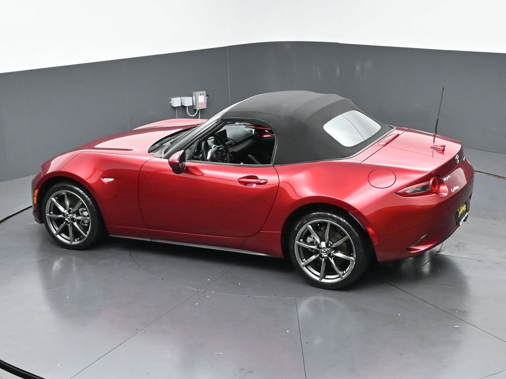 Used 2021 MAZDA MX-5 Miata Grand Touring RWD image 37