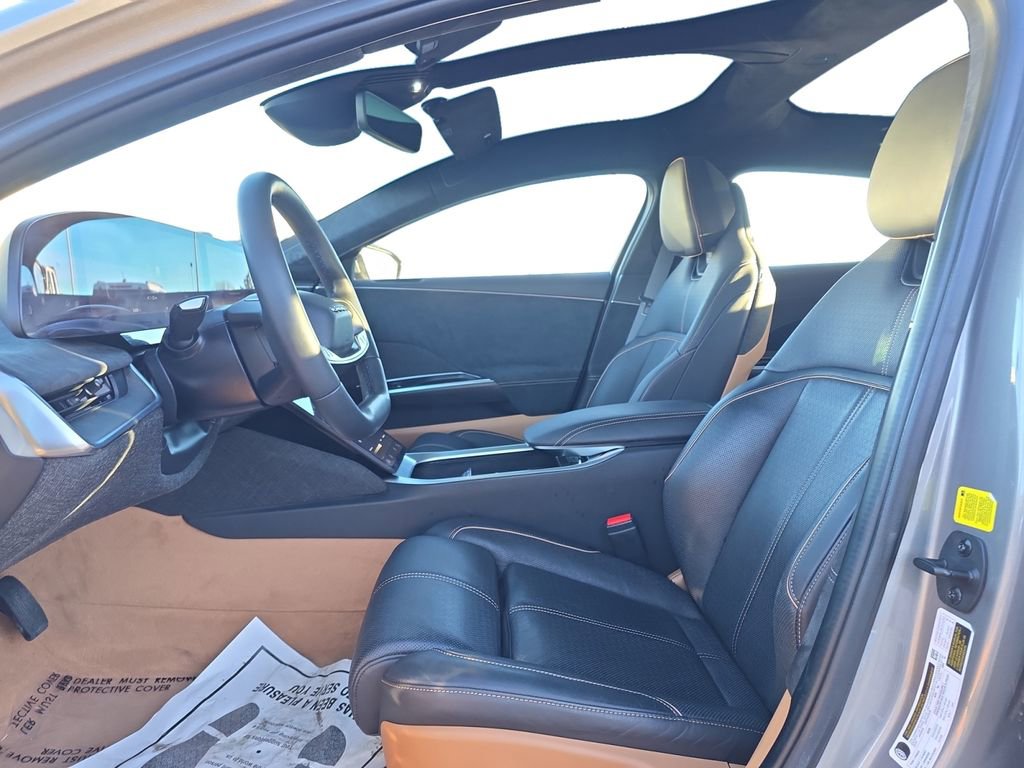 Used 2023 Lucid Air Grand Touring image 10