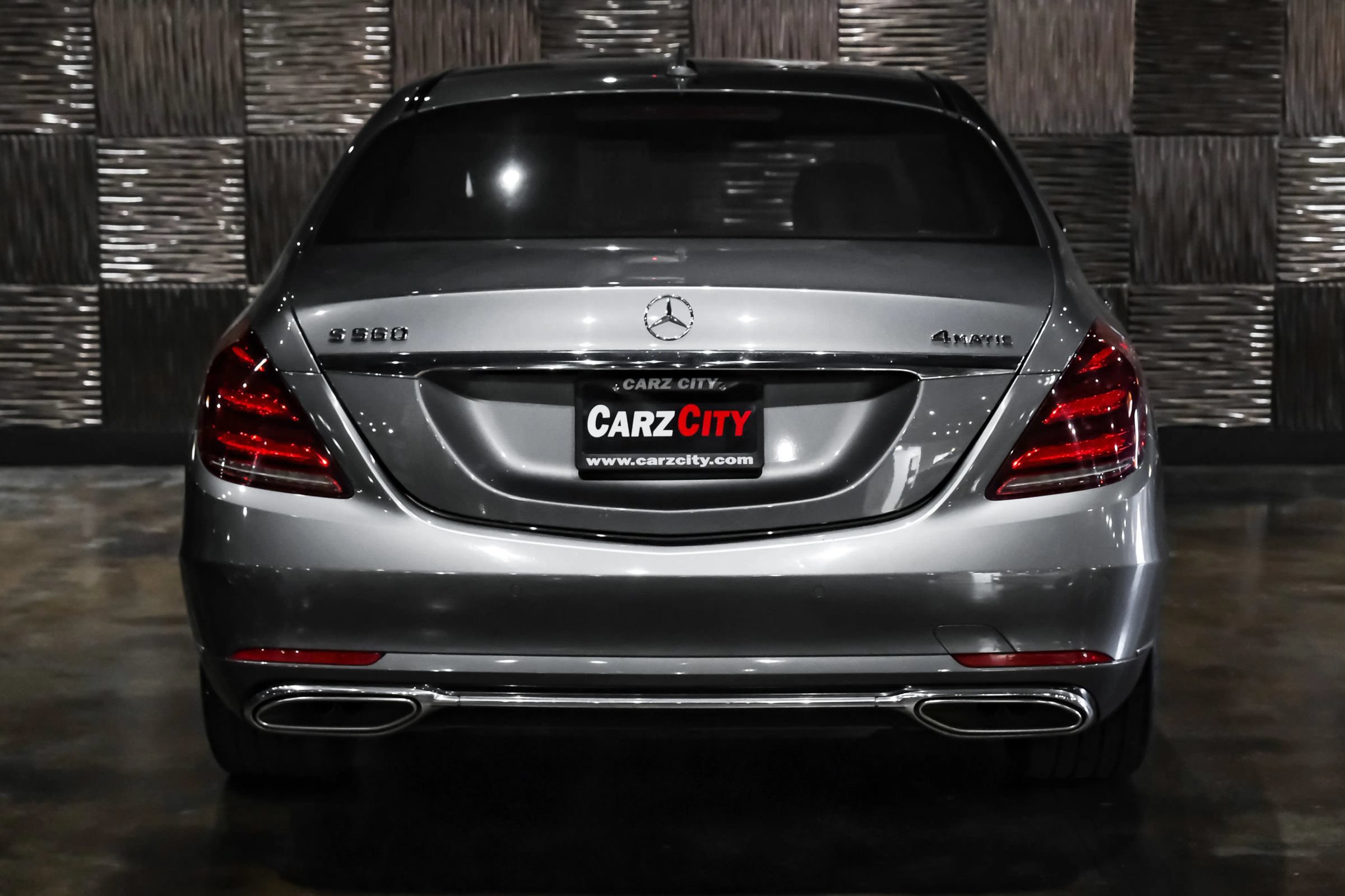 Used 2018 Mercedes-Benz S 560 4MATIC Sedan image 11