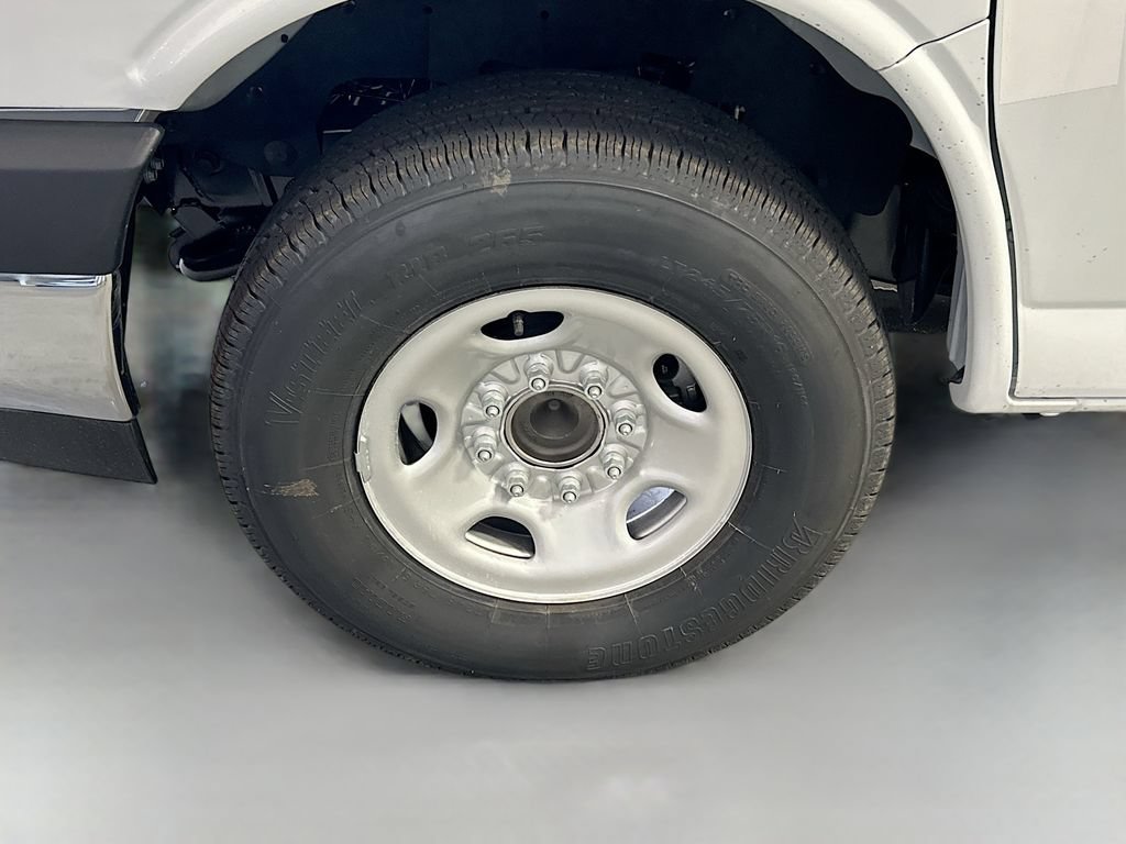 New 2025 Chevrolet Express 2500 w/ Driver Convenience Package RWD image 28