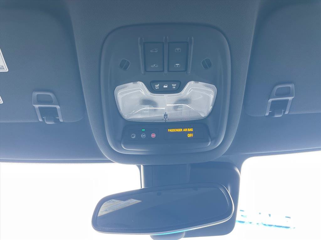 Used 2023 Chevrolet TrailBlazer RS w/ Sun and Liftgate Package FWD image 20