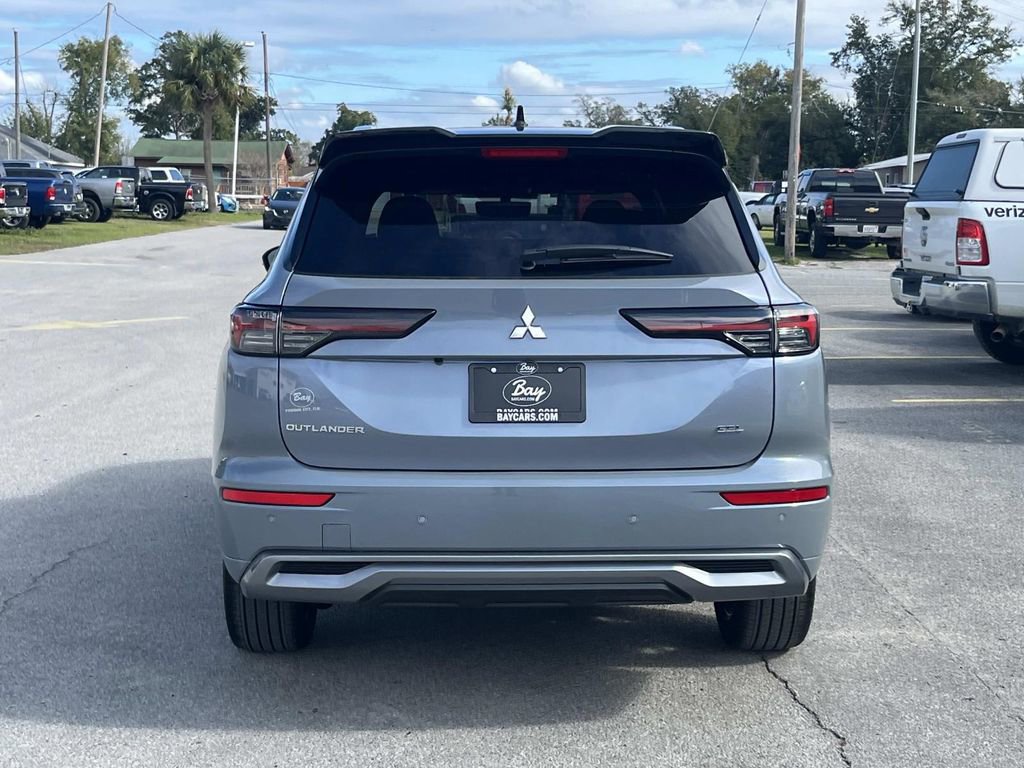New 2026 Mitsubishi Outlander SEL image 4