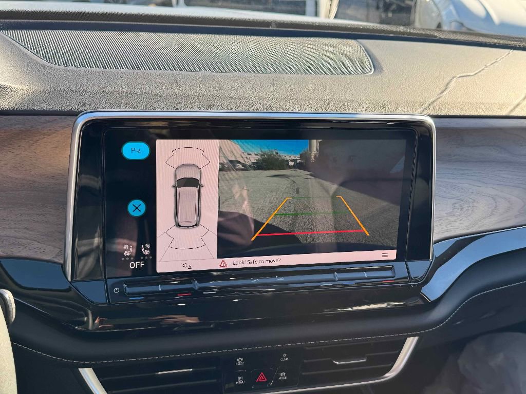 New 2026 Volkswagen Atlas SE image 17