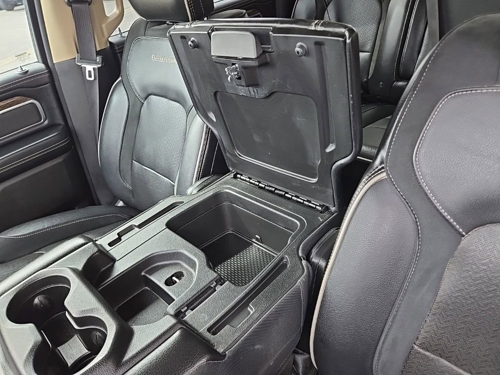 Used 2019 RAM 1500 Laramie AWD/4WD image 28
