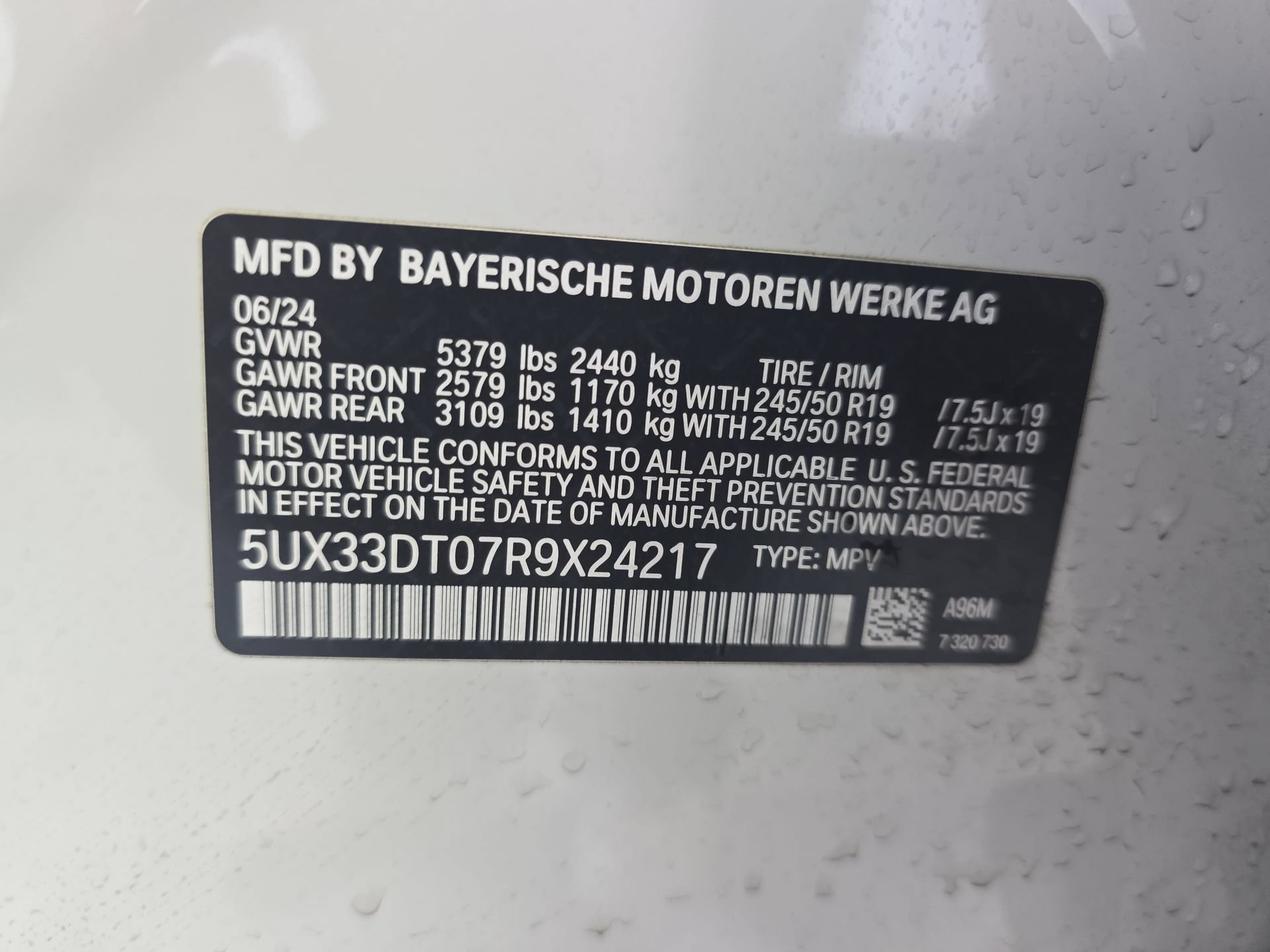 Used 2024 BMW X4 xDrive30i w/ Parking Assistance Package AWD/4WD image 34