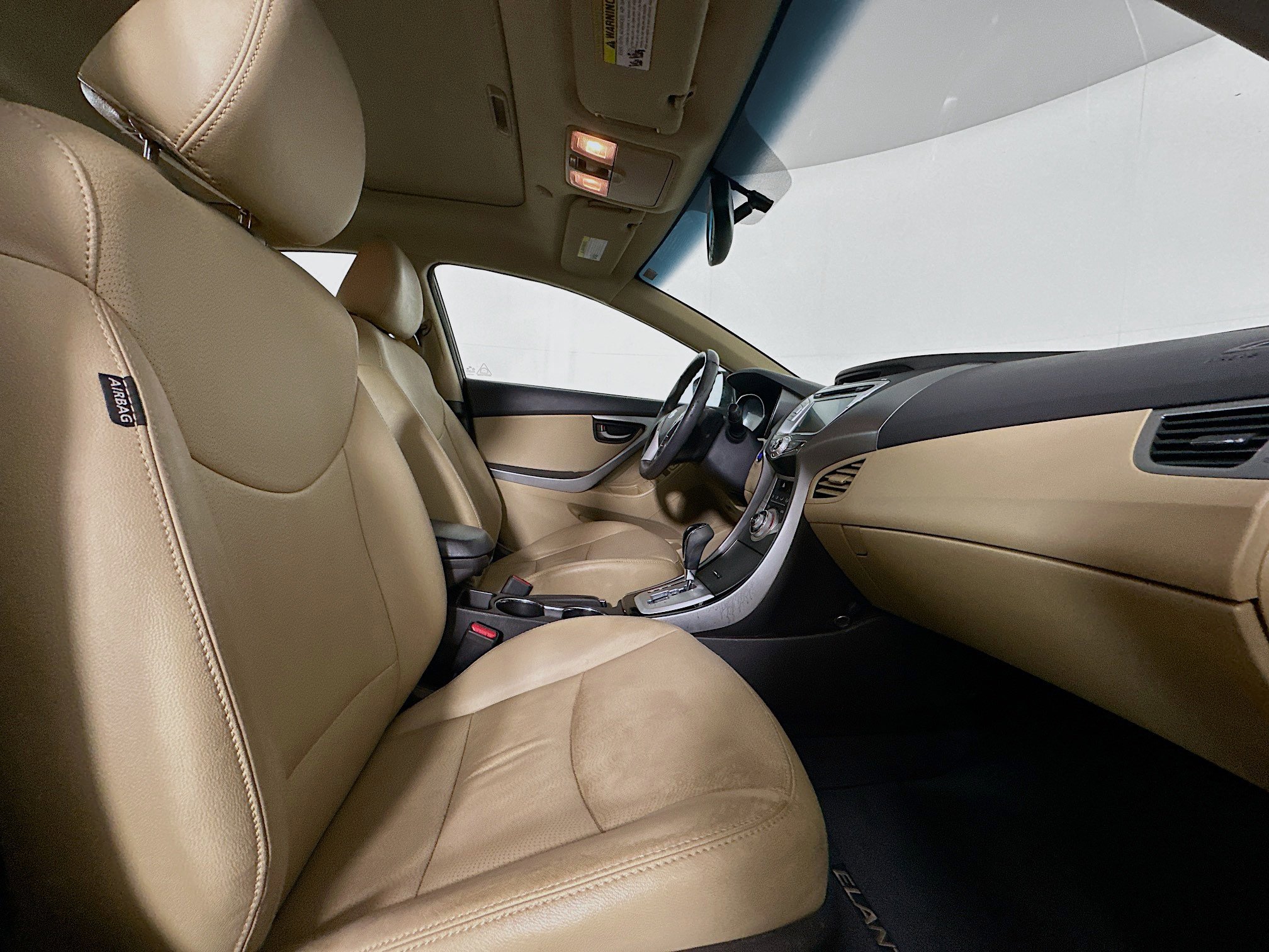 Used 2012 Hyundai Elantra Limited w/ Technology Pkg 5 FWD image 31