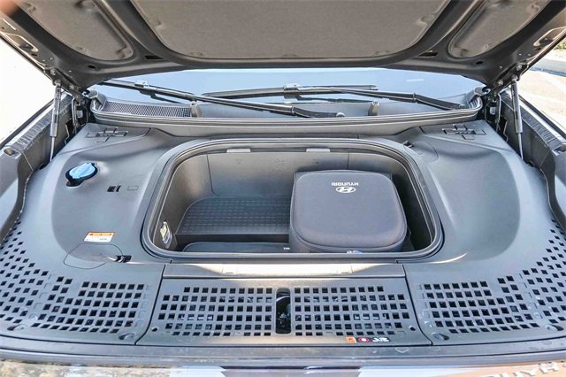 New 2026 Hyundai Ioniq 9 Limited image 29