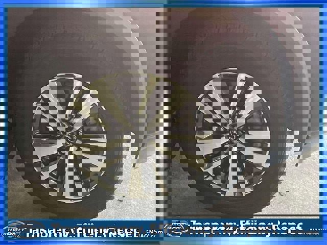 Certified 2024 Nissan Pathfinder SL image 9