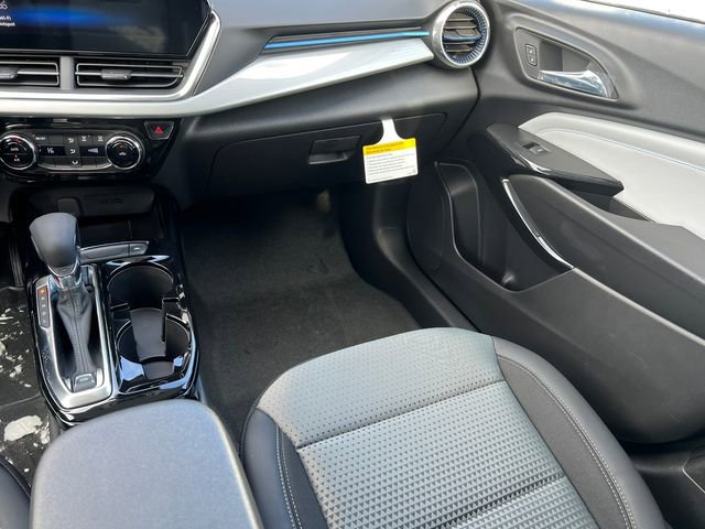 New 2026 Chevrolet Trax LT image 23