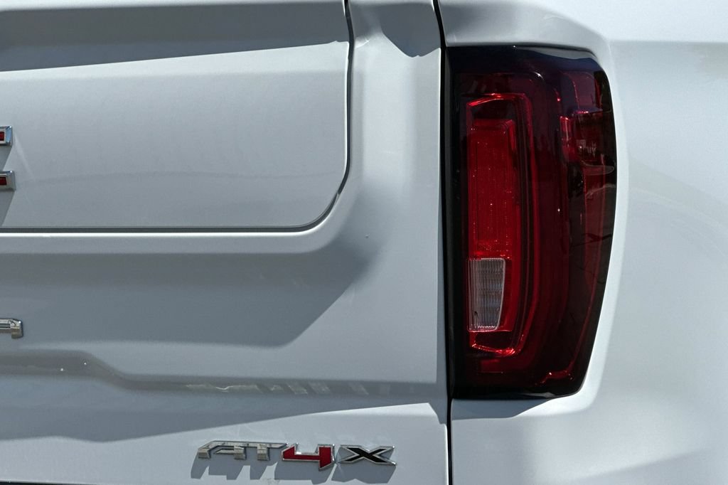 Used 2024 GMC Sierra 1500 AT4X AWD/4WD image 27