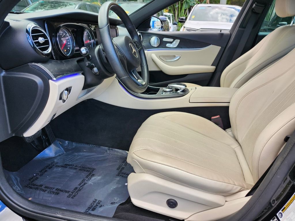 Used 2018 Mercedes-Benz E 300 image 5