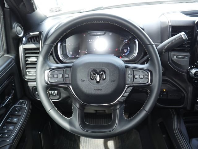 Used 2024 RAM 3500 Limited AWD/4WD image 19
