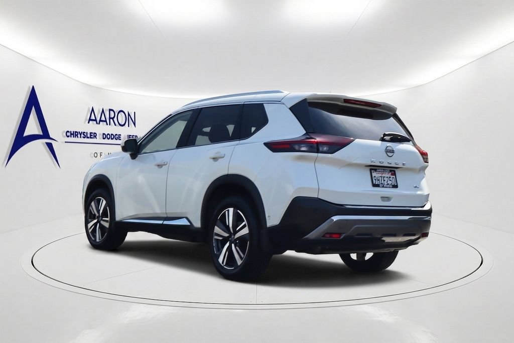 Used 2023 Nissan Rogue SL w/ SL Premium Package FWD image 7