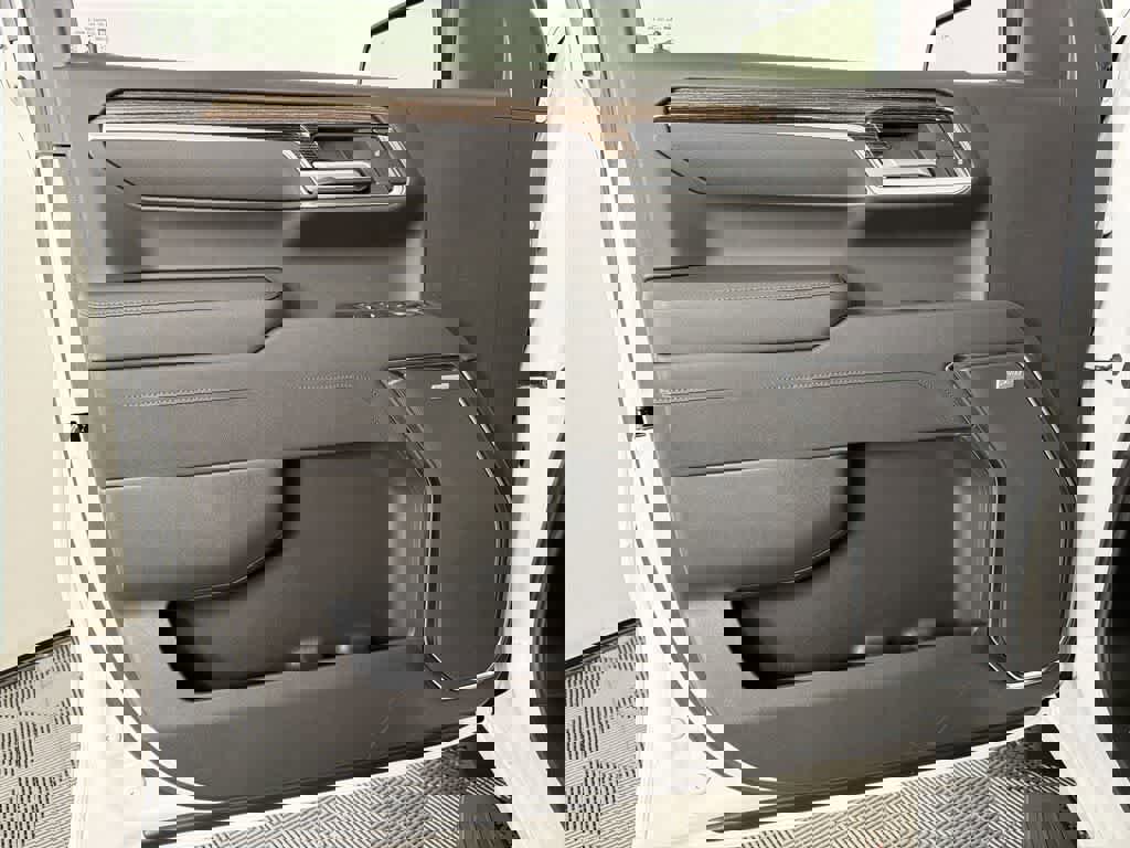 New 2026 GMC Sierra 1500 Elevation w/ Elevation Premium Package image 15