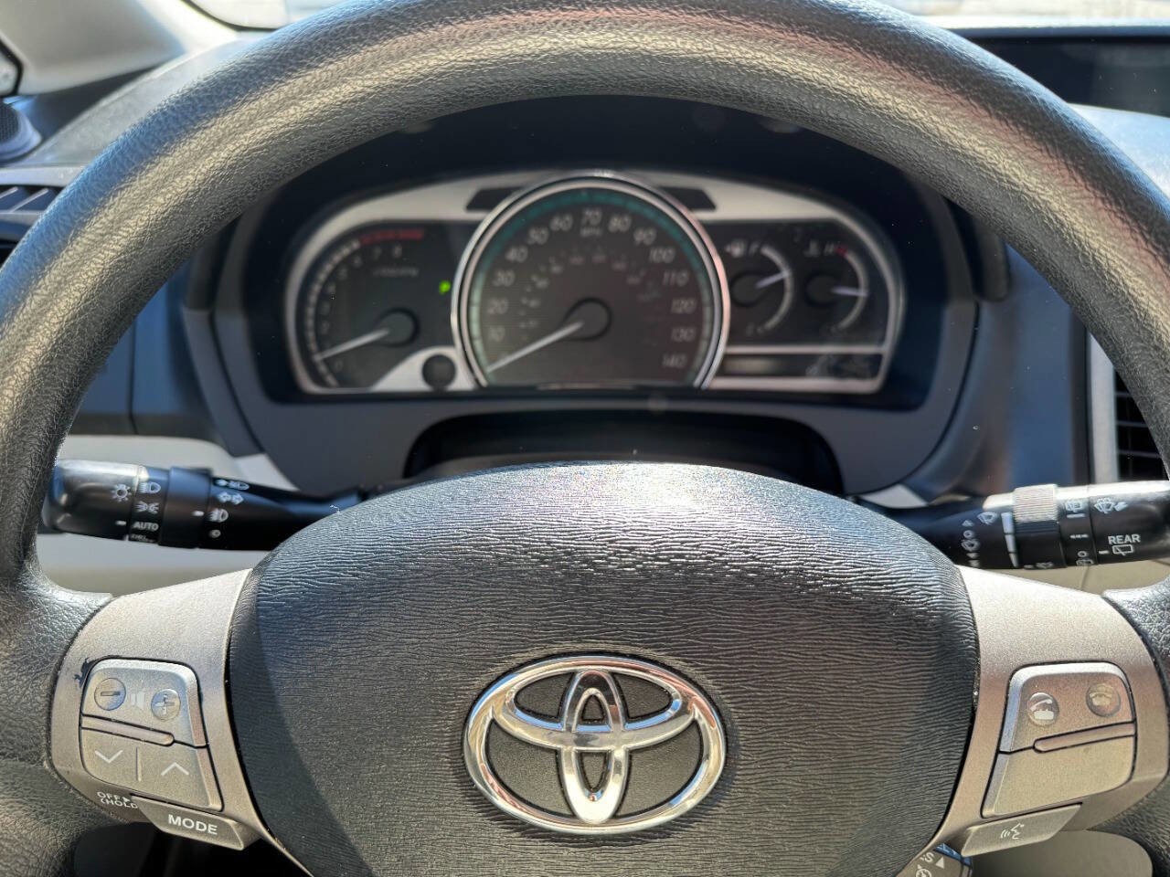Used 2011 Toyota Venza w/ Convenience Pkg FWD image 25