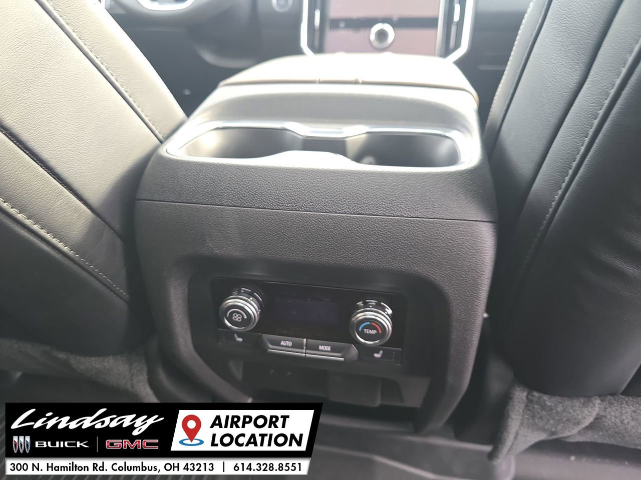 New 2026 GMC Acadia Denali Ultimate w/ LPO, Floor Liner Package image 23