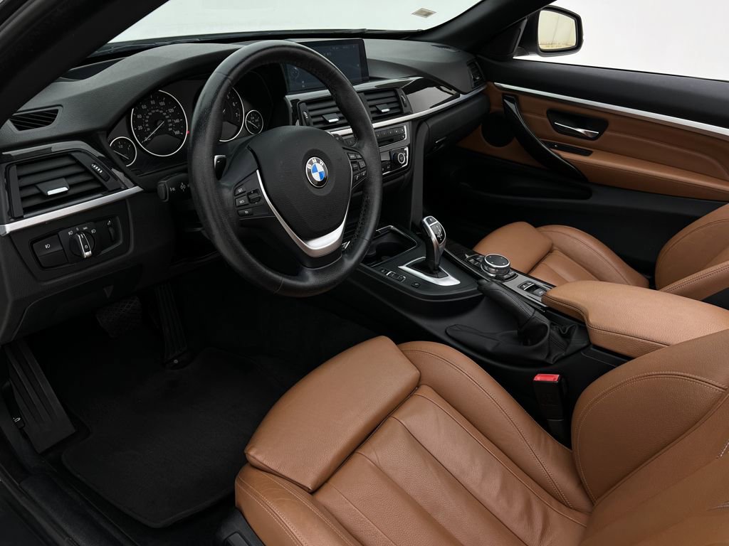 Used 2016 BMW 428i xDrive Convertible image 13