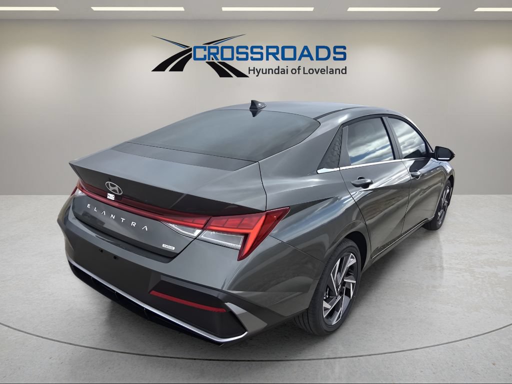 New 2026 Hyundai Elantra Limited FWD image 5