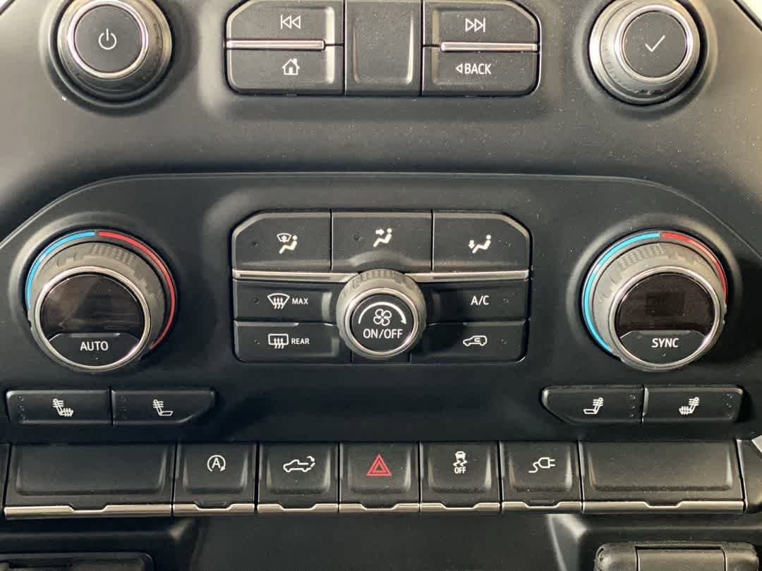 Used 2019 Chevrolet Silverado 1500 LT w/ Convenience Package AWD/4WD image 21