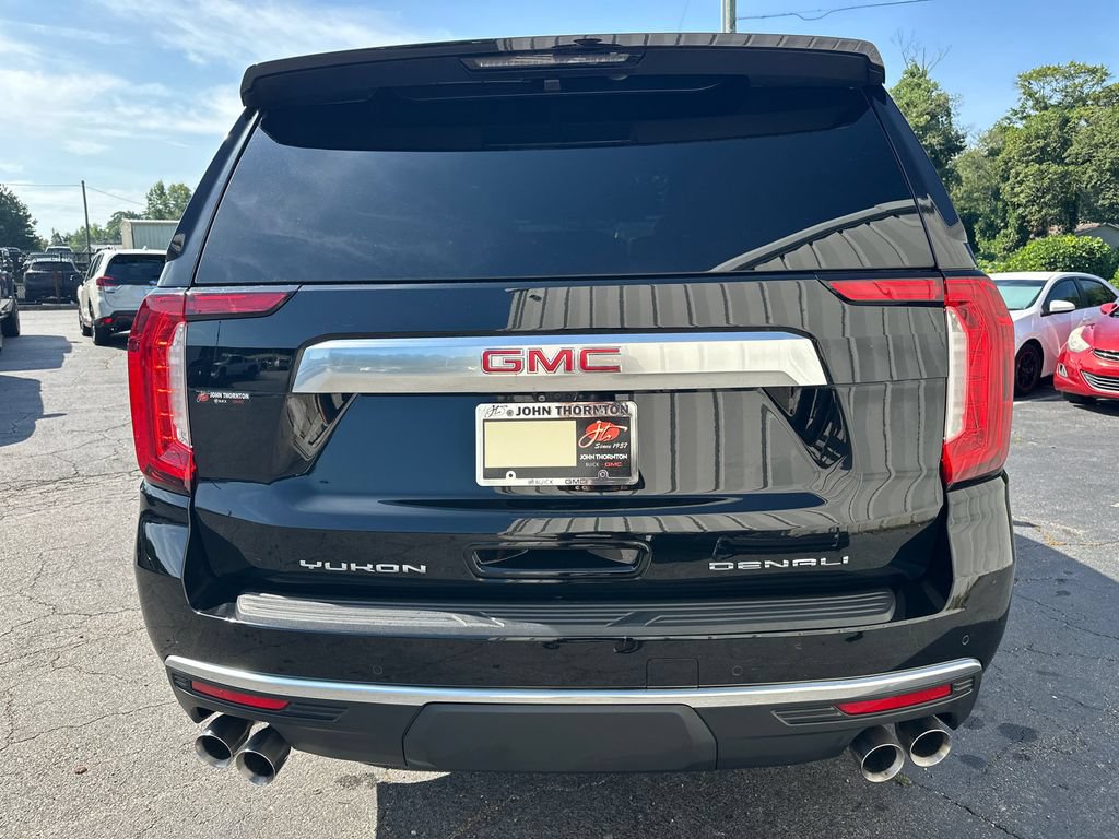 Used 2021 GMC Yukon Denali w/ Denali Premium Package AWD/4WD image 7