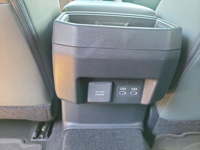 Certified 2025 Toyota Tacoma Trailhunter AWD/4WD image 34