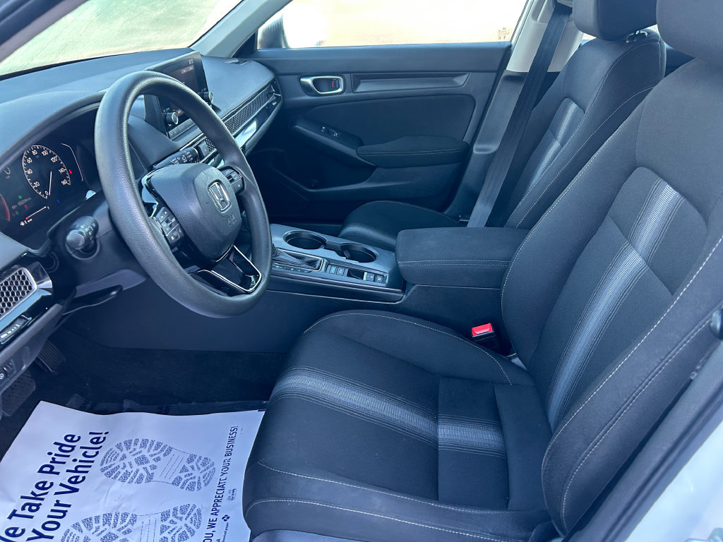 Used 2023 Honda Civic LX image 9