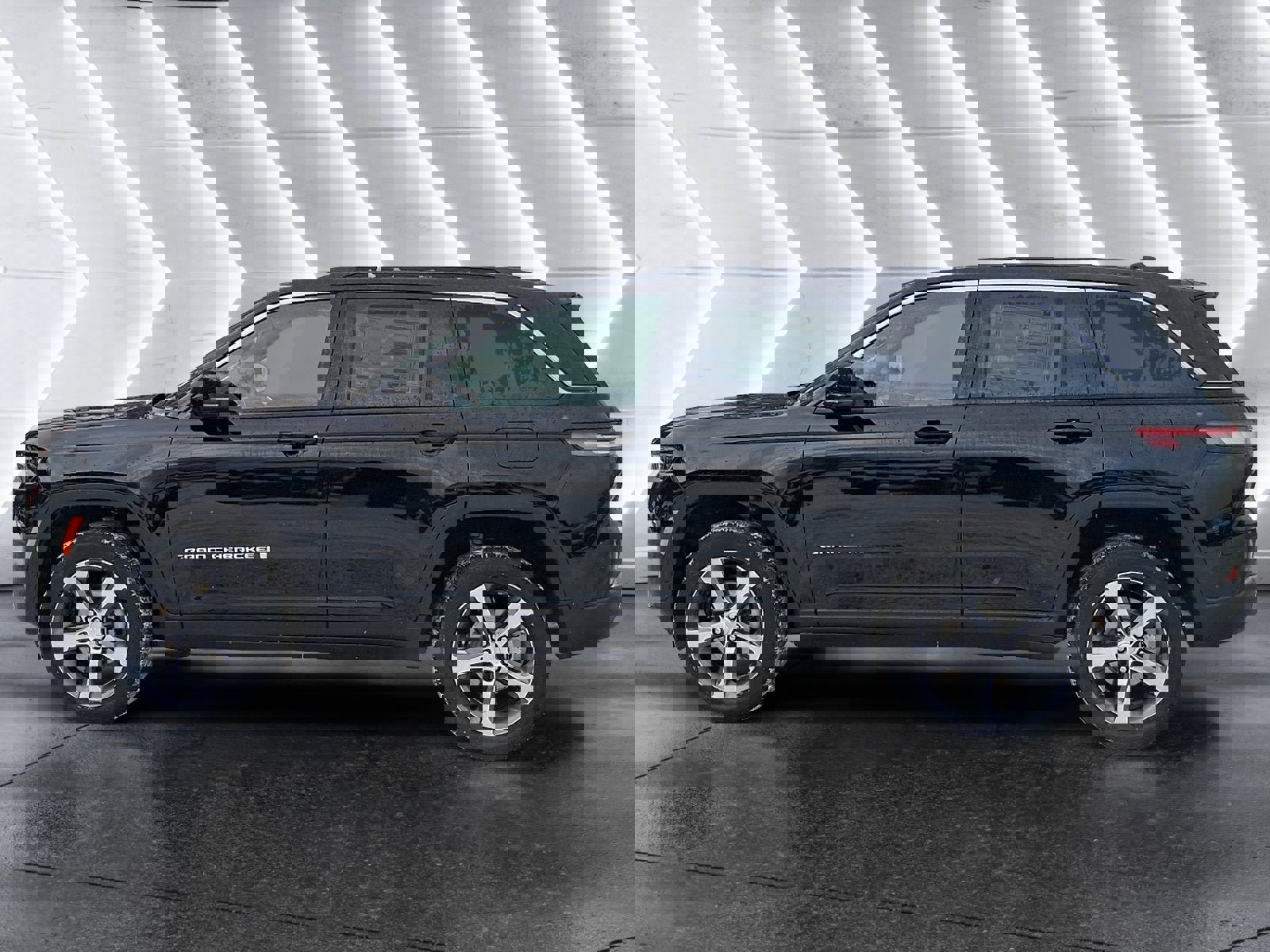 New 2026 Jeep Grand Cherokee Limited image 3